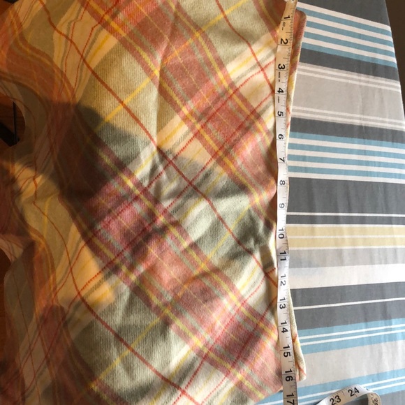 3/$25 Loft Skirt - Picture 5 of 6